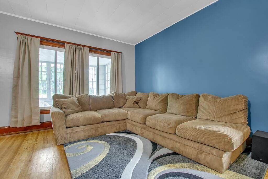 Park Place Suites Буффало Экстерьер фото